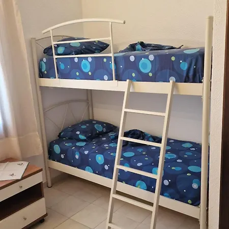 Halkidiki Family House Дом отдыха *